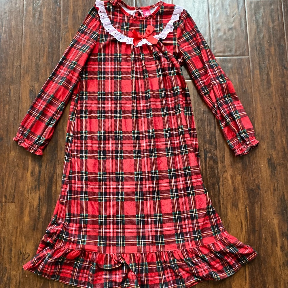 Girls classic plaid eyelet lace Christmas holiday nightgown